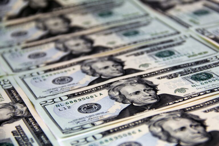 stimulus-package-money
